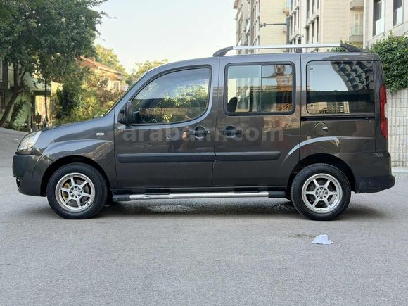 İLK SAHİBİNDEN 163 BİN KM DE KLİMALI DOBLO