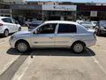 DAMAT dan 2008 SEMBOL 1.5 DCI EXTREME