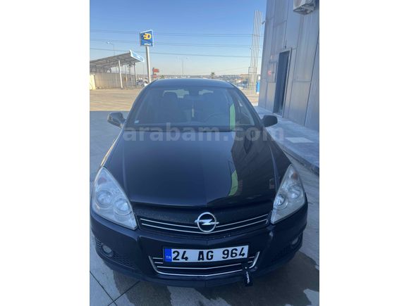 Değişensiz  tek lokal boyalı Astra