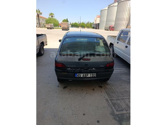 Sahibinden Renault Clio 1.4 RN 1996 Model