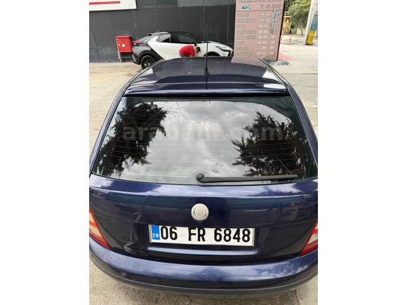 Sahibinden Skoda Fabia 1.4 Elegance 2003 Model 