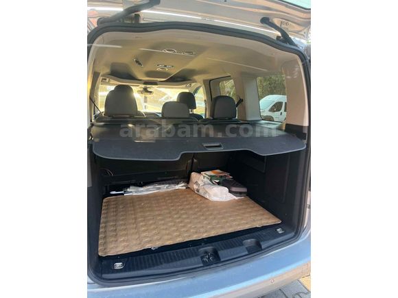 Sahibinden Volkswagen Caddy 2.0 TDI Style 2023 Model 