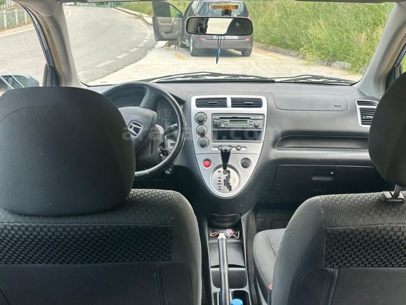 Sahibinden Honda Civic 1.6 i LS 2004 Model