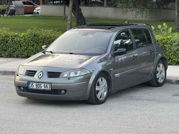 Galeriden Renault Megane 1.5 dCi Dynamique 2004 Model Manisa