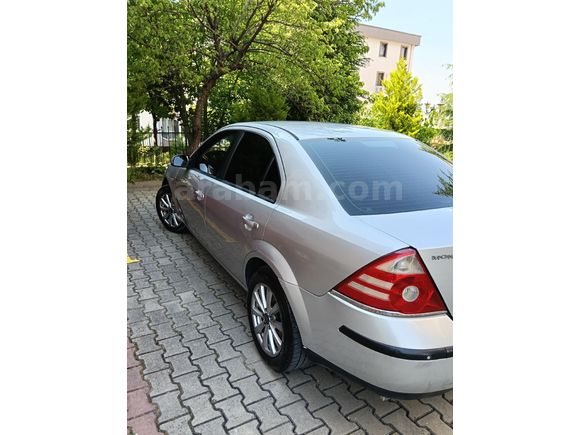 Sahibinden Ford Mondeo 2.0 TDCi Titanium 2006 Model