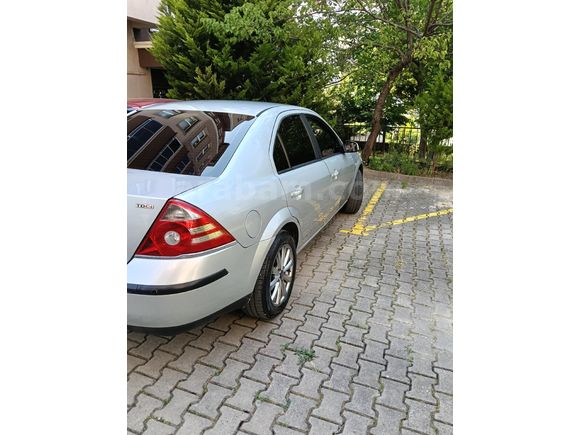 Sahibinden Ford Mondeo 2.0 TDCi Titanium 2006 Model