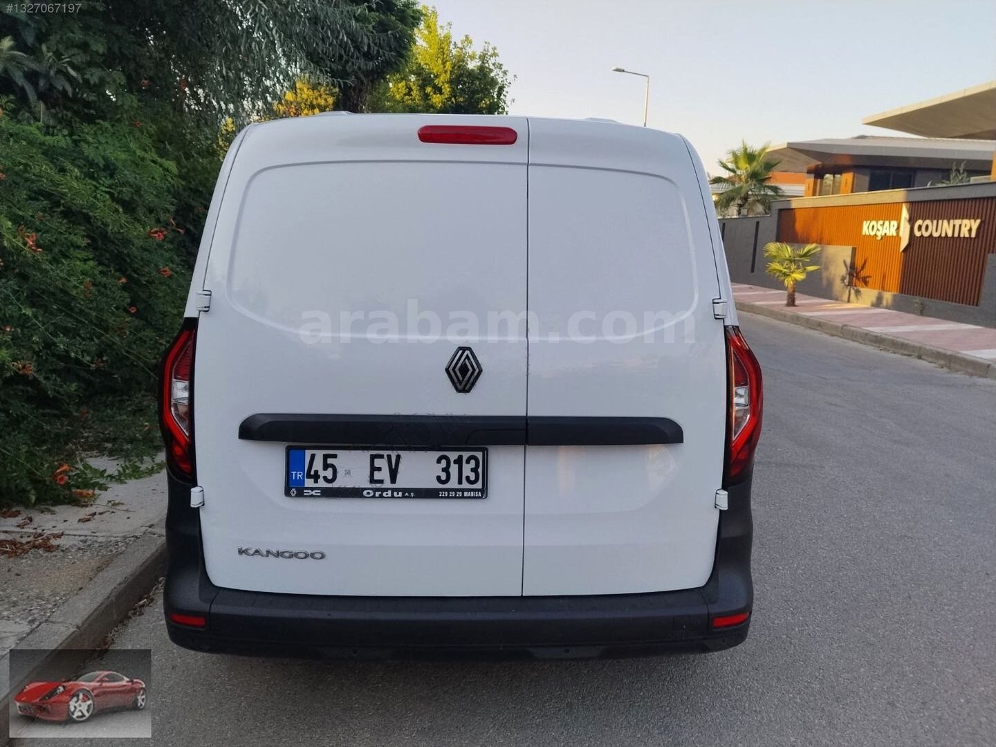 Galeriden Renault Kangoo 1.5 BlueDCI L2 Equilibre 2025 Model İzmir 36.000 km Beyaz 5