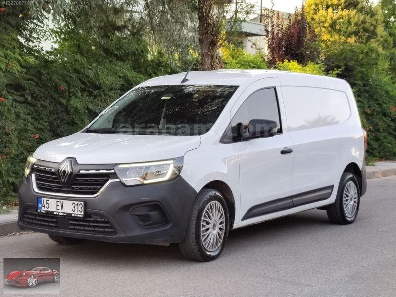 Galeriden Renault Kangoo 1.5 BlueDCI L2 Equilibre 2025 Model İzmir 36.000 km Beyaz