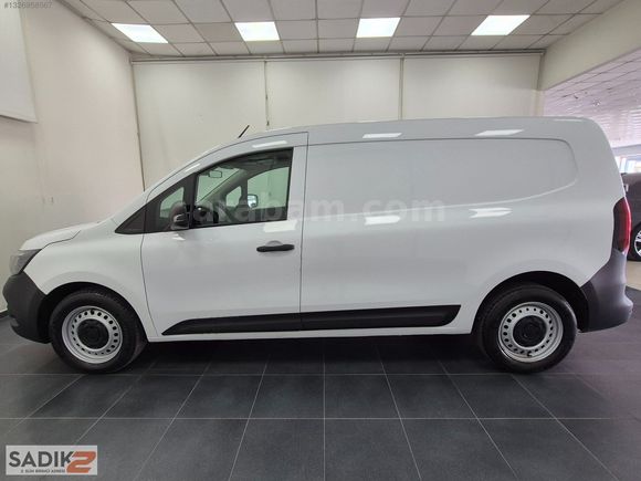 SADIK2'DEN 2025 KANGOO VAN EQUILIBRE 1.5 DİZEL MANUEL %20 KDV'Lİ