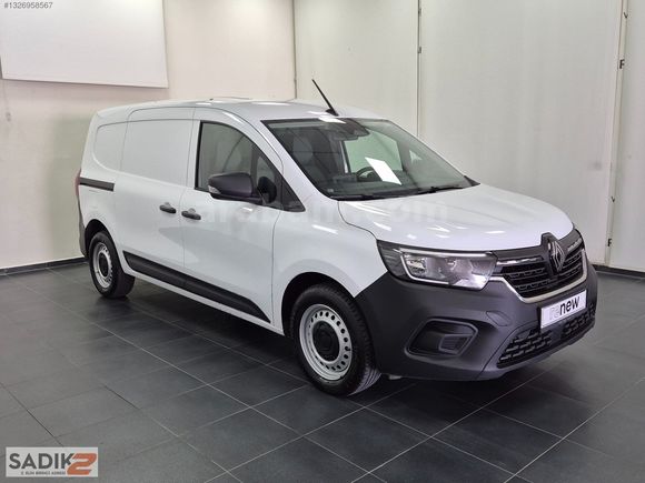 SADIK2'DEN 2025 KANGOO VAN EQUILIBRE 1.5 DİZEL MANUEL %20 KDV'Lİ