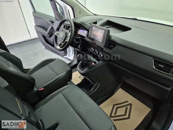 SADIK2'DEN 2025 KANGOO VAN EQUILIBRE 1.5 DİZEL MANUEL %20 KDV'Lİ