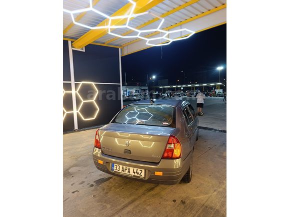 Sahibinden Renault Clio 1.4 RNA 2001 Model