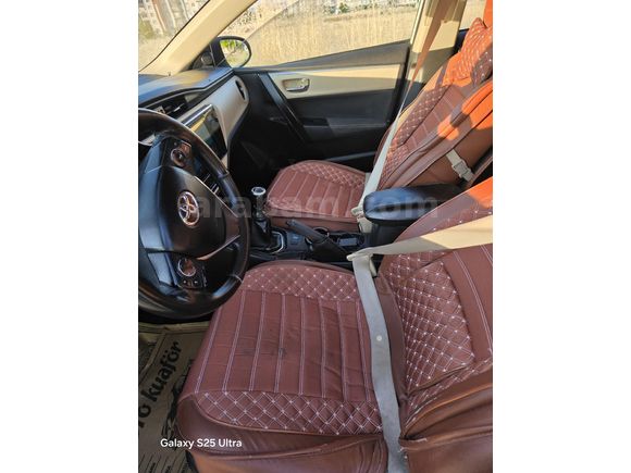 Sahibinden Toyota Corolla 1.4 D-4D Touch 2017 Model  635.000 km Beyaz