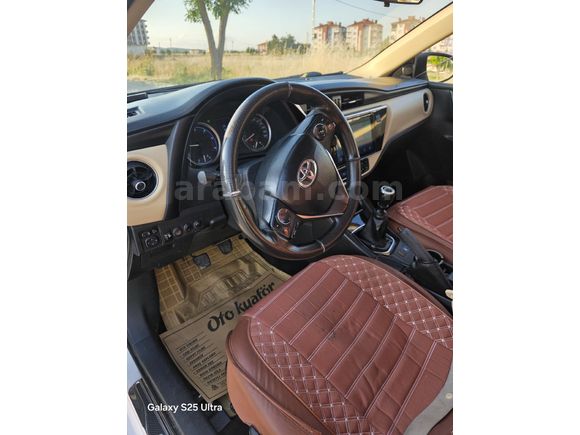 Sahibinden Toyota Corolla 1.4 D-4D Touch 2017 Model  635.000 km Beyaz