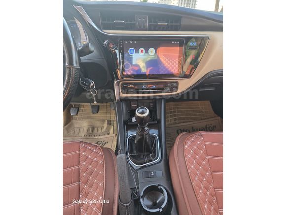 Sahibinden Toyota Corolla 1.4 D-4D Touch 2017 Model  635.000 km Beyaz