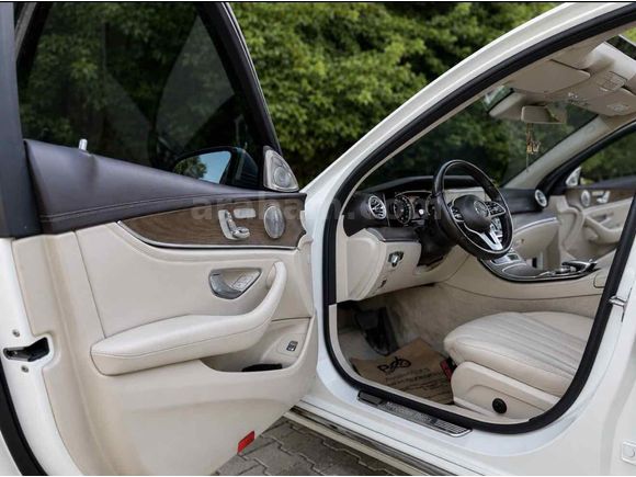 BEKE OTOMOTİV”DEN 2018 MERSEDES E-220 4 MATİC 