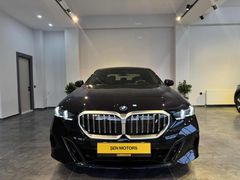 ŞEN MOTORS / 2023 BMW i5 eDrive40 / HATASIZ BOYASIZ /90.000 KM