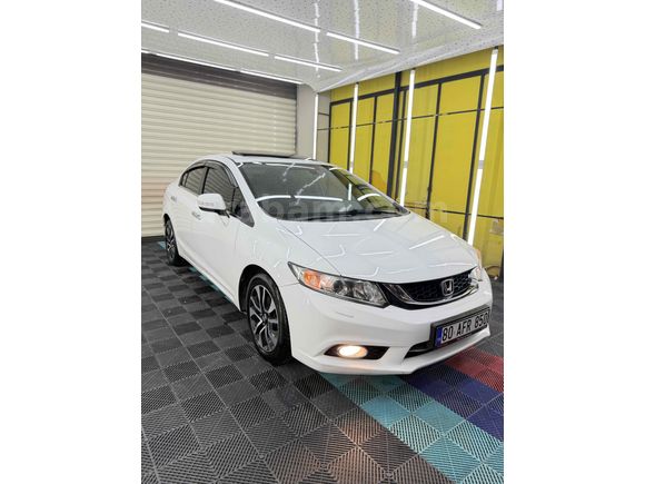 Sahibinden Honda Civic 1.6i VTEC Eco Elegance 2015 Model 