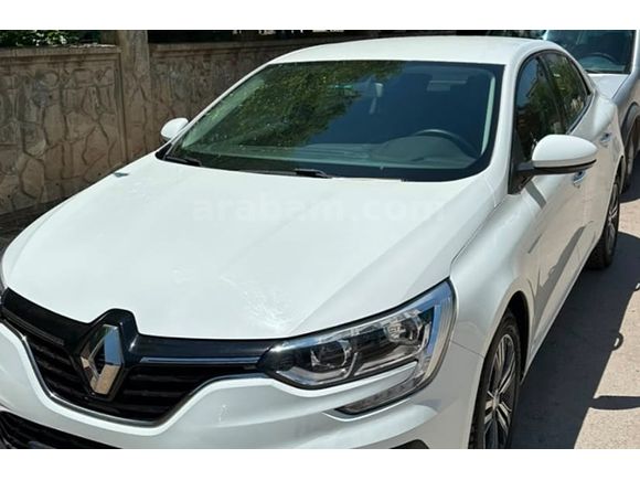 Sahibinden Renault Megane 1.3 TCe Touch 2024 Model 