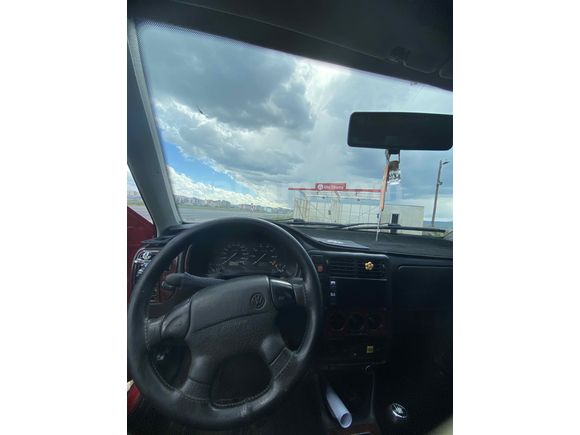 Uzun yolda binilmiş  temiz Polo 1.6 Classic  