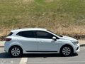 18 AY TAKSİTLE 2021 RENAULT CLİO 1.0SCE GÖRÜLMEYE DEĞER