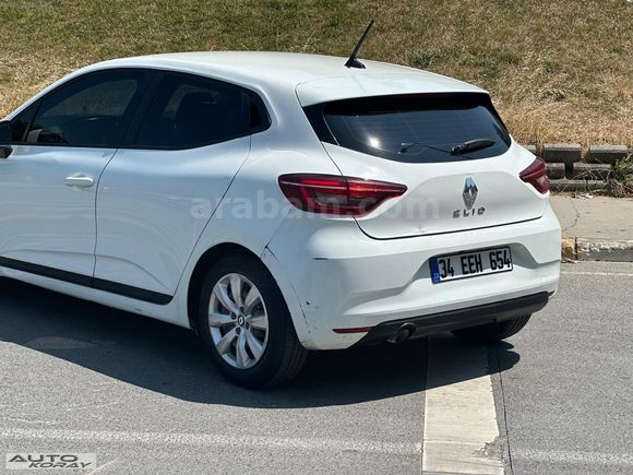 18 AY TAKSİTLE 2021 RENAULT CLİO 1.0SCE GÖRÜLMEYE DEĞER