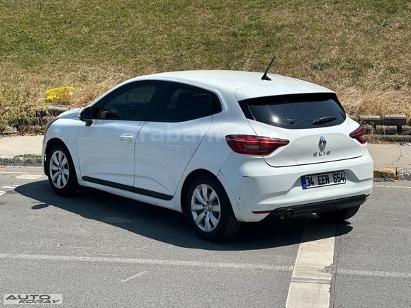 18 AY TAKSİTLE 2021 RENAULT CLİO 1.0SCE GÖRÜLMEYE DEĞER