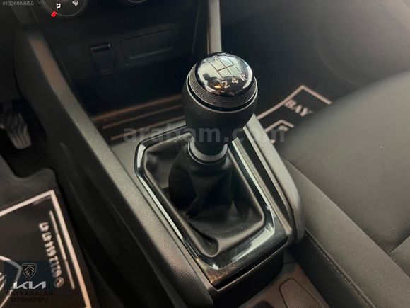 PEUGEOT BAYKARALAR 2022 CLİO 1.0 SCE JOY MANUEL 65HP