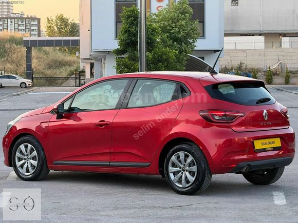 2022 CLIO 1.0 SCE 140BİN KM TAM BAKIMLI TERTEMİZ