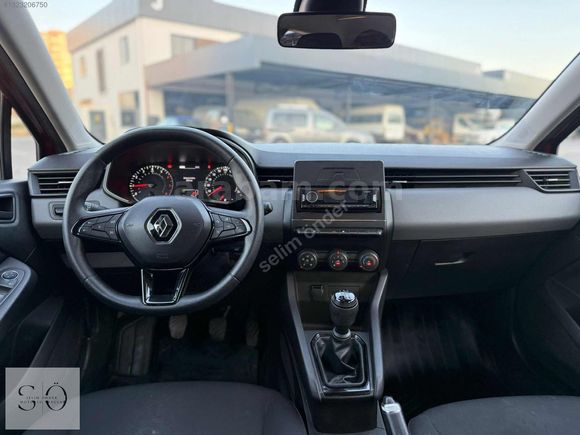 2022 CLIO 1.0 SCE 140BİN KM TAM BAKIMLI TERTEMİZ
