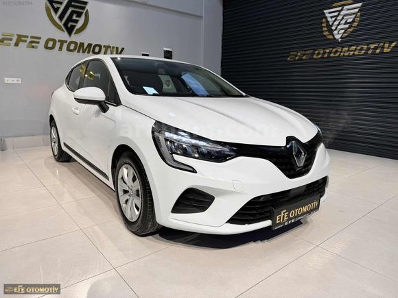 2022 RENAULT CLİO 1.0 SCE 1PARÇA BOYALI DEĞİŞENSİZ SERV. BAKIMLI