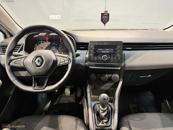 2022 RENAULT CLİO 1.0 SCE 1PARÇA BOYALI DEĞİŞENSİZ SERV. BAKIMLI