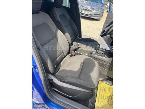2022 RENAULT CLİO 1.0 SCE MANUEL 140.000 KM