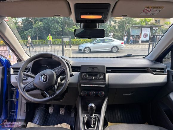 2022 RENAULT CLİO 1.0 SCE MANUEL 140.000 KM