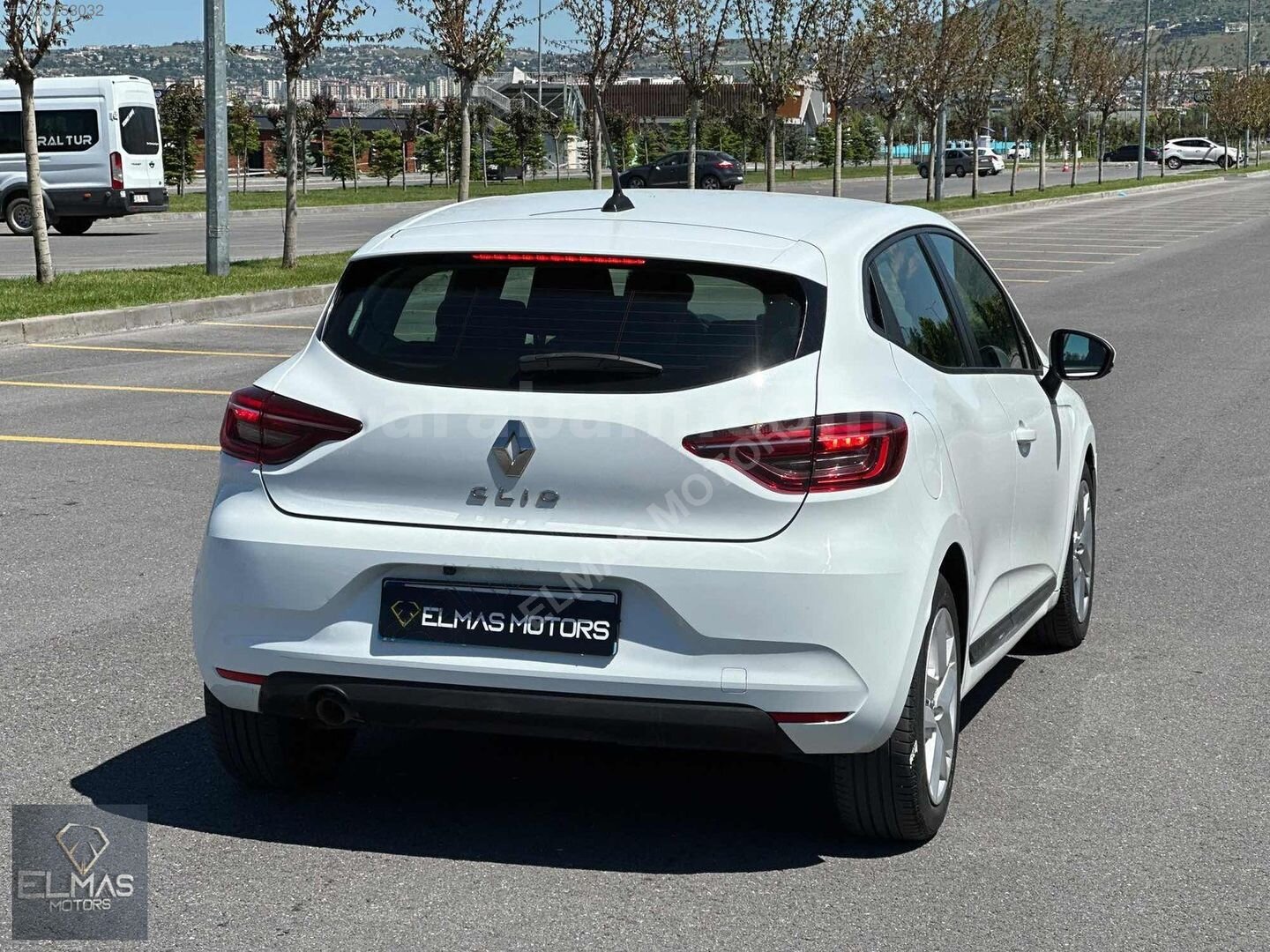 Galeriden Renault Clio 1.0 SCe Joy 2022 Model Kayseri 105.000 km Beyaz 6