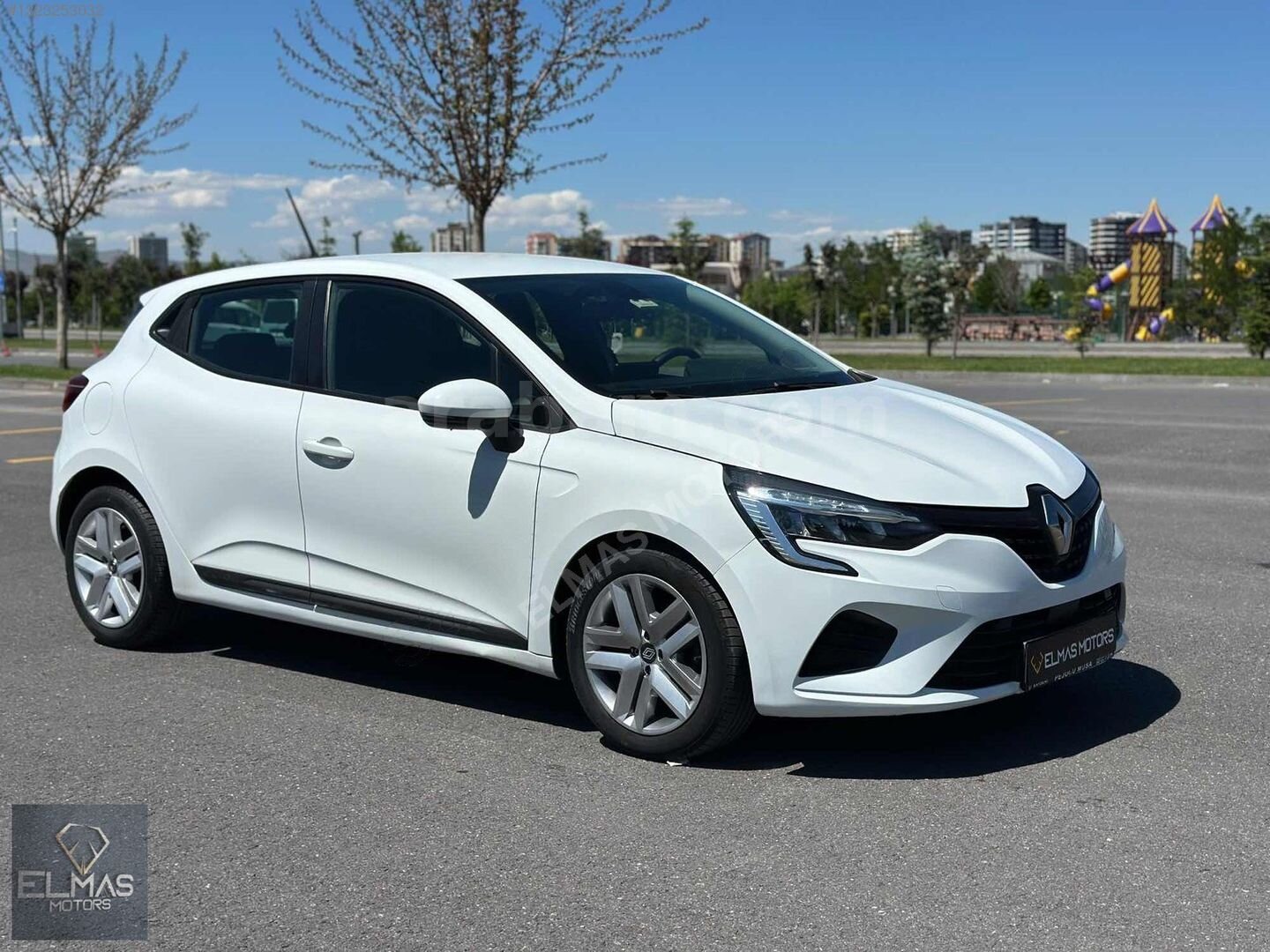 Galeriden Renault Clio 1.0 SCe Joy 2022 Model Kayseri 105.000 km Beyaz 3