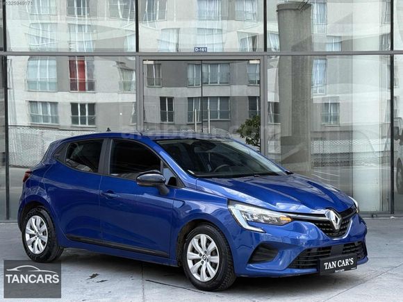 TAN CAR'S DAN 2023 CLIO 68.000 KM DEĞİŞENSİZ