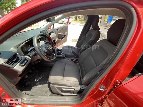 96.000 KMDE 2022 RENAULT CLİO 1.0 SCE JOY