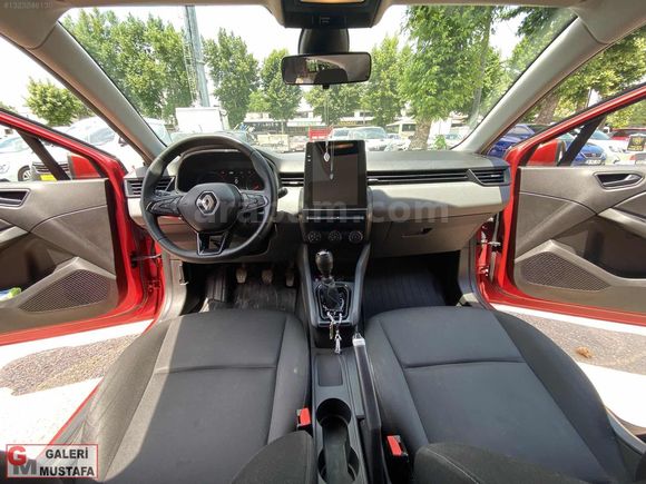 96.000 KMDE 2022 RENAULT CLİO 1.0 SCE JOY