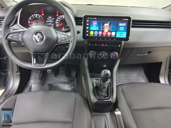 YÜCELER OTO'DAN 2020 MODEL CLİO BUYUK EKRAN HATASIZ
