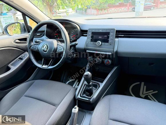 2023 Renault Clio 1.0 SCe - Joy - Hatasız-Karta 12 Taksit