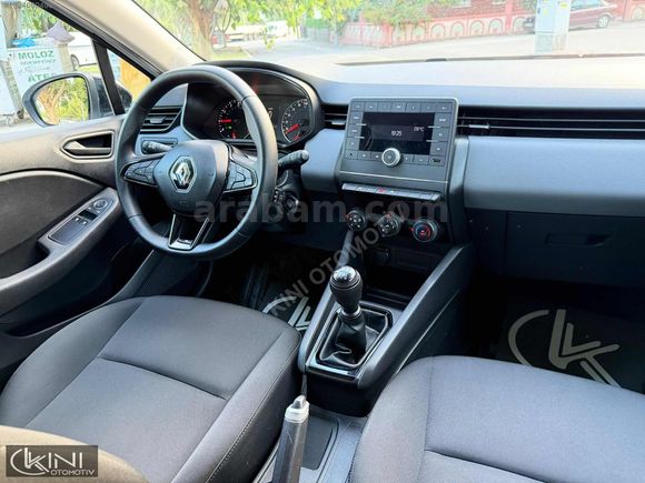 2023 Renault Clio 1.0 SCe - Joy - Hatasız-Karta 12 Taksit