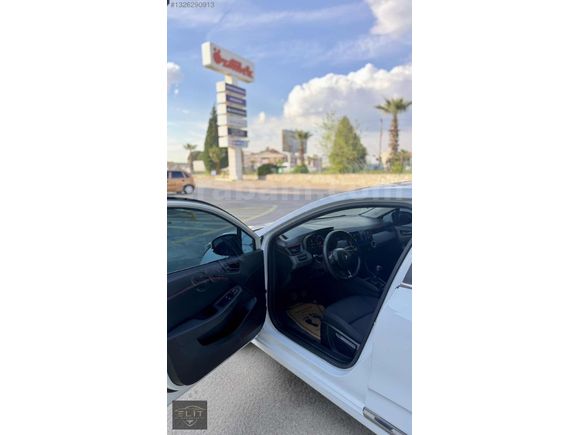 2022 MODEL HATASIZ BOYASIZ 1.0 SCE CLİO 5