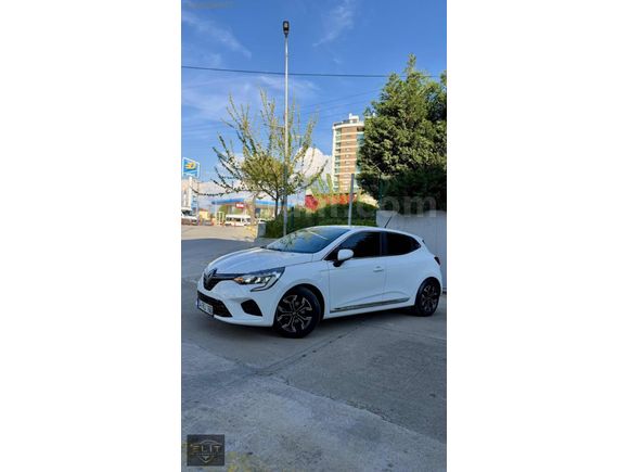 2022 MODEL HATASIZ BOYASIZ 1.0 SCE CLİO 5