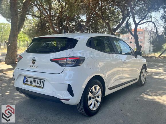 2024 ÇIKIŞLI-RENAULT CLİO EQUİLİBRE-70 BİN KM-GARANTİLİ