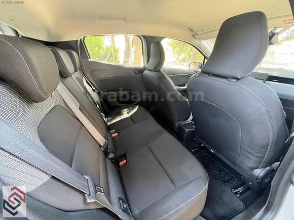 2024 ÇIKIŞLI-RENAULT CLİO EQUİLİBRE-70 BİN KM-GARANTİLİ