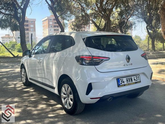 2024 ÇIKIŞLI-RENAULT CLİO EQUİLİBRE-70 BİN KM-GARANTİLİ