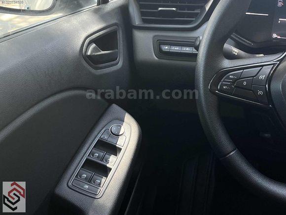 2024 ÇIKIŞLI-RENAULT CLİO EQUİLİBRE-70 BİN KM-GARANTİLİ