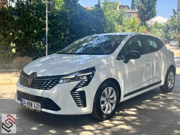 2024 ÇIKIŞLI-RENAULT CLİO EQUİLİBRE-70 BİN KM-GARANTİLİ