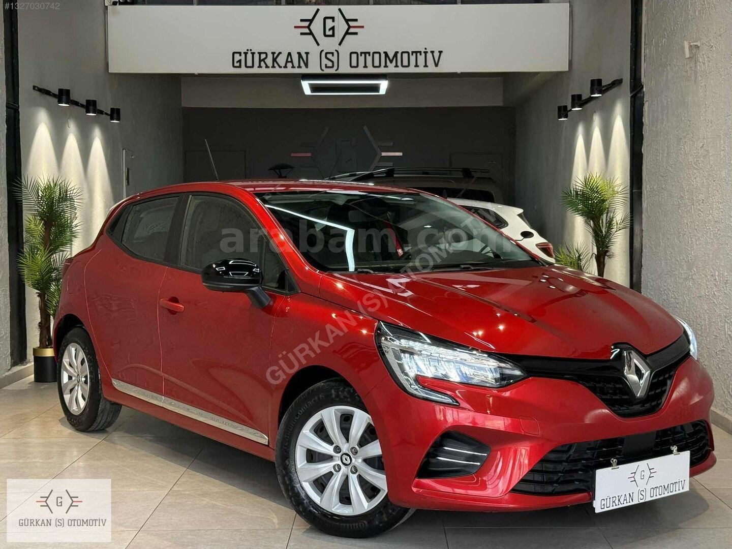 Galeriden Renault Clio 1.0 SCe Joy 2023 Model Edirne 47.000 km Kırmızı 2